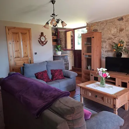 Chalet La Del Abuelo En La Aldea Cerca Del Mar Santa Marta de Ortigueira