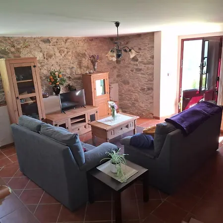 La Del Abuelo En La Aldea Cerca Del Mar