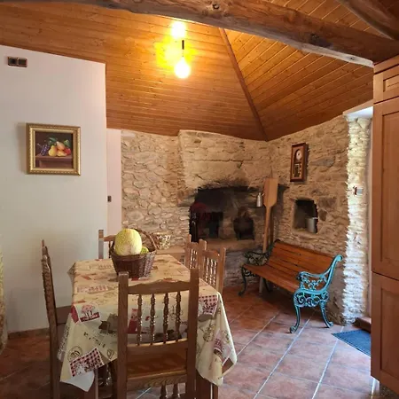 Chalet La Del Abuelo En La Aldea Cerca Del Mar
