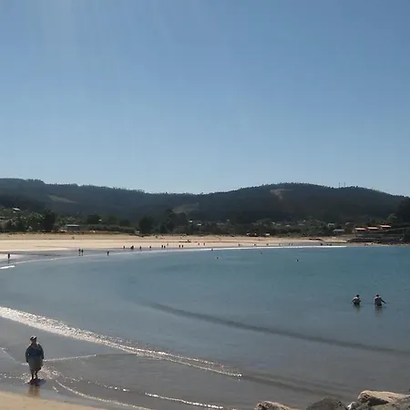 La Del Abuelo En La Aldea Cerca Del Mar