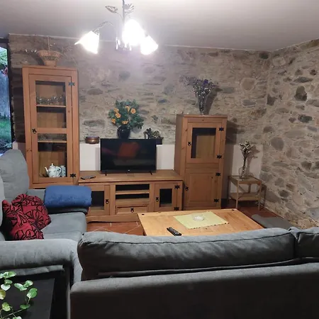 La Del Abuelo En La Aldea Cerca Del Mar Chalet Santa Marta de Ortigueira